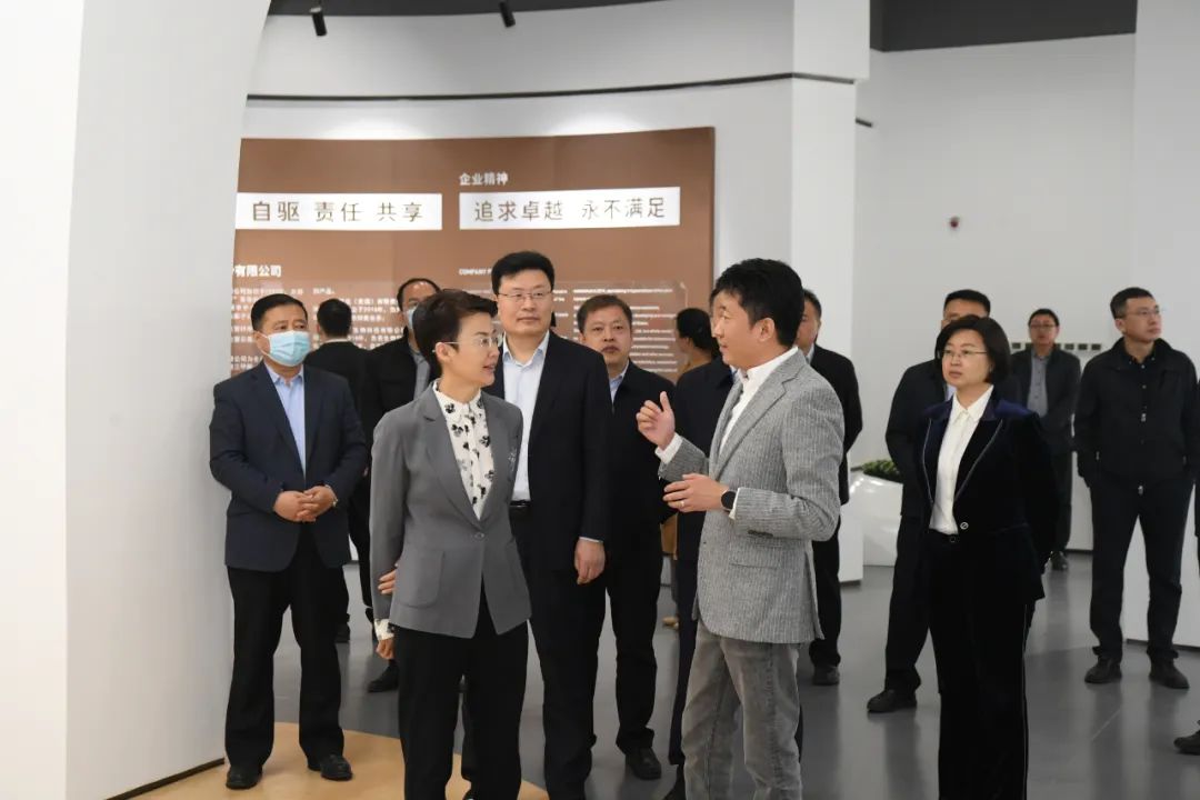 山东省副省长王桂英来华体会·体育-华体会(中国)集团调研